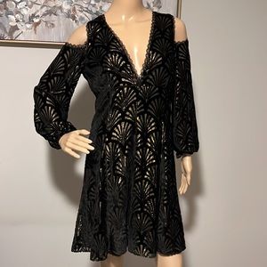 Alice + Olive dress. New with tag. Little black dress with metallic gold accent.